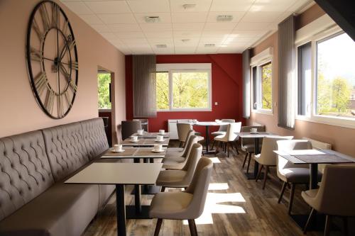 Imagen general del Hotel Le Paradis Des Loups. Foto 5