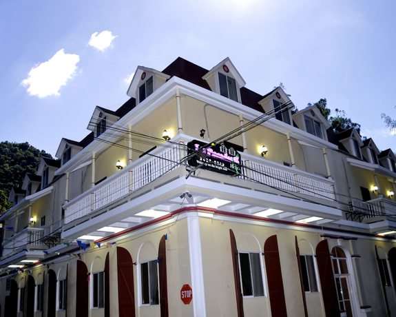 Imagen general del Hotel Le Paradis S.. Foto 1