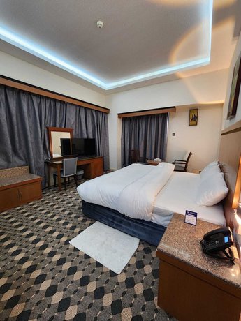 Imagen de los interiores del Hotel Le Paradise Palace. Foto 11