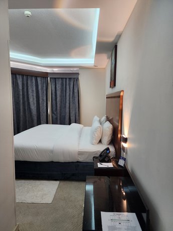 Imagen de los interiores del Hotel Le Paradise Palace. Foto 12