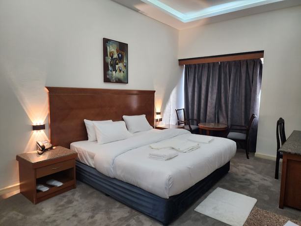 Imagen de los interiores del Hotel Le Paradise Palace. Foto 14