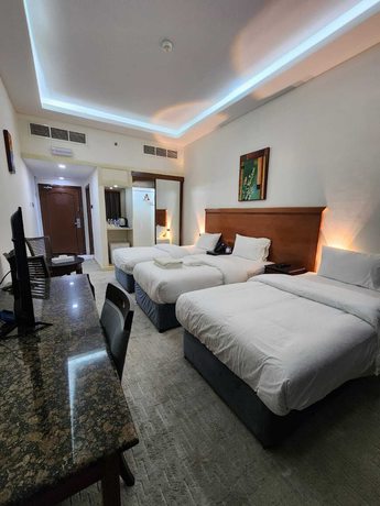 Imagen de la habitación del Hotel Le Paradise Palace. Foto 7