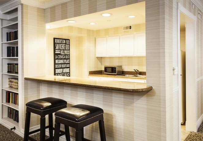 Imagen de la habitación del Hotel Le Parc At Melrose. Foto 10