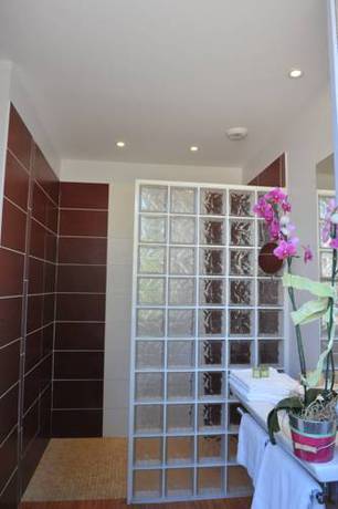 Imagen de la habitación del Hotel Le Parc, Ch&acirc;teau-Gontier. Foto 3