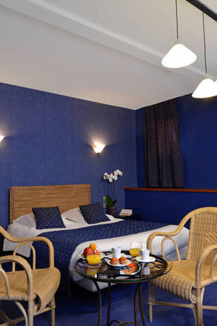 Imagen de la habitación del Hotel Le Parc, Ch&acirc;teau-Gontier. Foto 7
