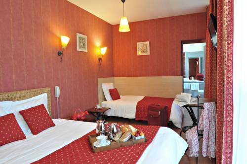Imagen de la habitación del Hotel Le Parc, Ch&acirc;teau-Gontier. Foto 15