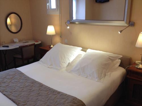 Imagen de la habitación del Hotel Le Parc Er Greo. Foto 8