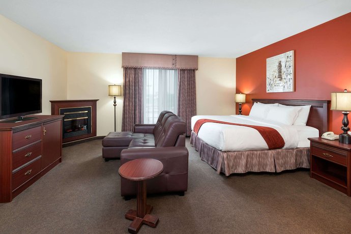 Imagen de la habitación del Hotel Le Parc Gatineau, Tapestry Collection by Hilton. Foto 9