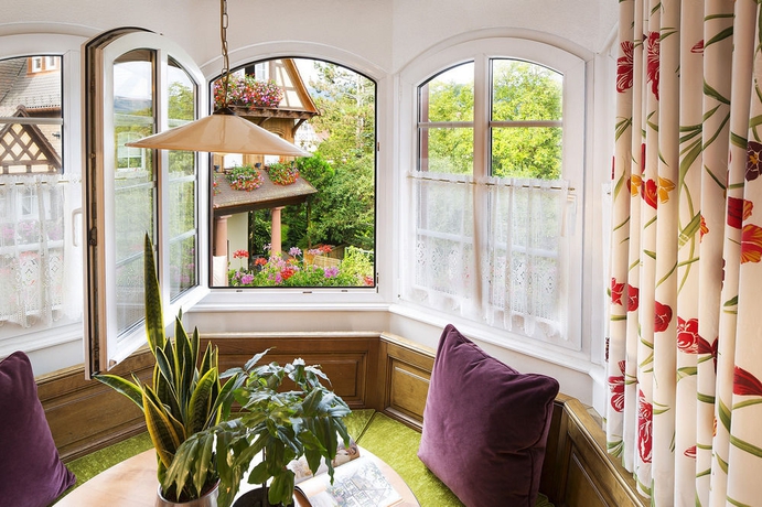 Imagen de la habitación del Hotel Le Parc Obernai and Yonaguni Spa. Foto 16