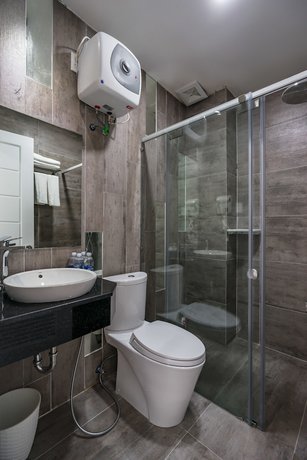 Imagen de la habitación del Hotel Le Parc Saigon. Foto 5