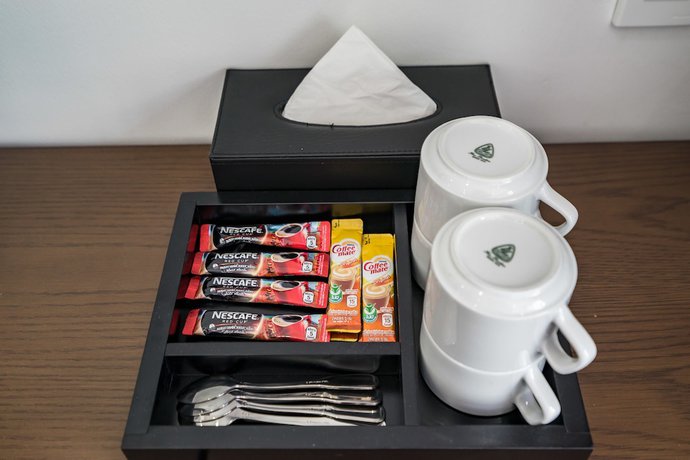 Imagen de la habitación del Hotel Le Parc Saigon. Foto 9