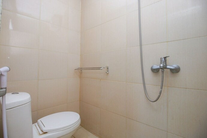Imagen de la habitación del Hotel Le Paris Syariah Residence. Foto 25