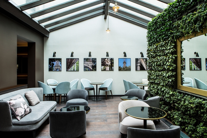 Imagen del bar/restaurante del Hotel Le Parisis. Foto 2