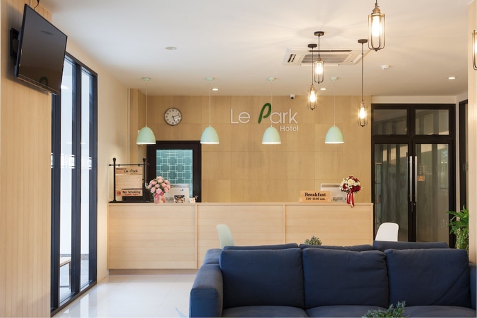 Imagen de los interiores del Hotel Le Park. Foto 15