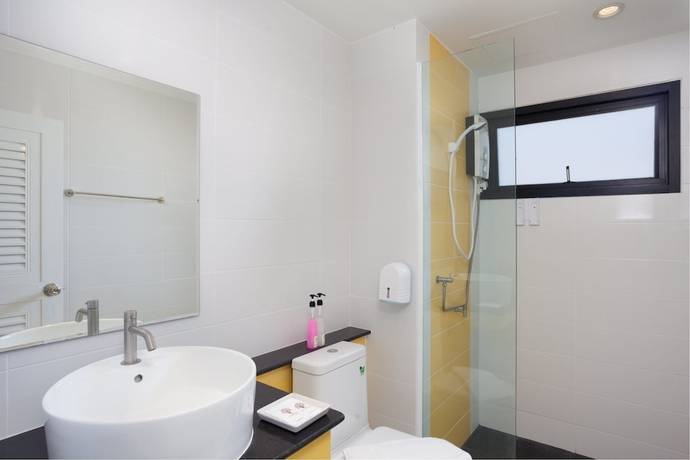 Imagen de la habitación del Hotel Le Park. Foto 13