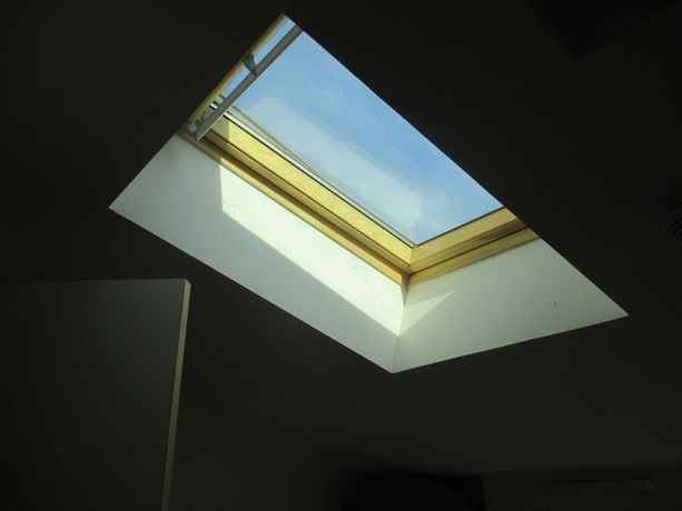 Imagen de la habitación del Hotel Le Pastel. Foto 8