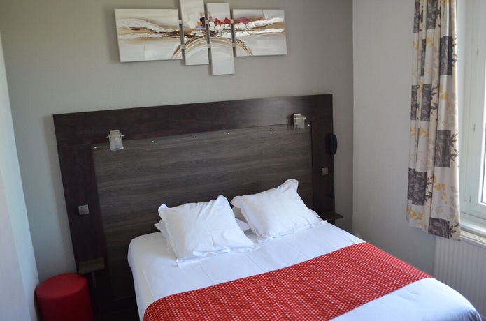 Imagen de la habitación del Hotel Le Patio, Deauville. Foto 9