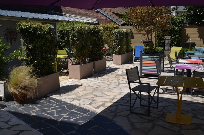 Imagen de la habitación del Hotel Le Patio, Deauville. Foto 15