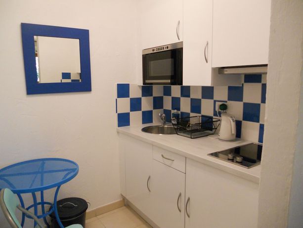 Imagen de la habitación del Hotel Le Patio, TH&Eacute;OULE-SUR-MER. Foto 12