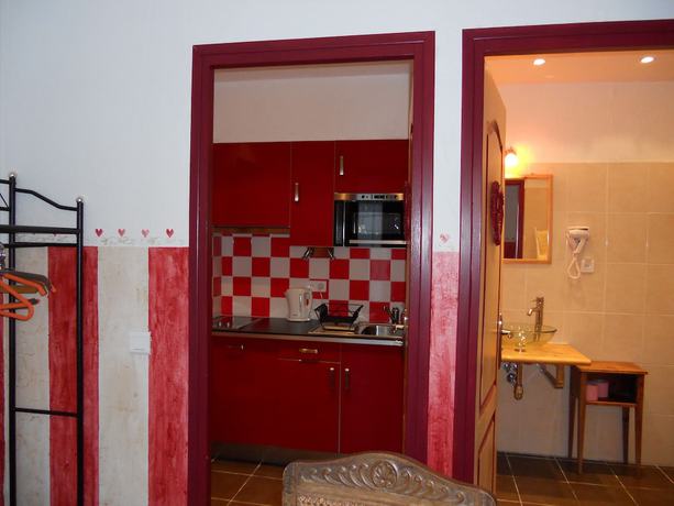 Imagen de la habitación del Hotel Le Patio, TH&Eacute;OULE-SUR-MER. Foto 13