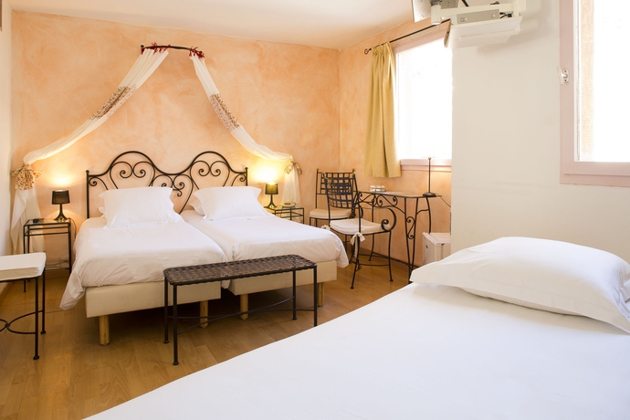 Imagen de la habitación del Hotel Le Patti. Foto 11
