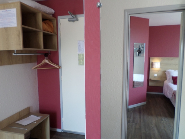 Imagen de la habitación del Hotel Le Pavillon De Rouen. Foto 3