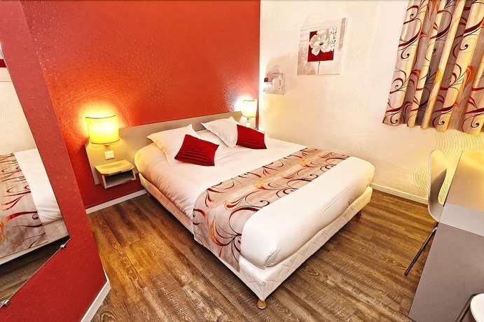 Imagen de la habitación del Hotel Le Pavillon De Rouen. Foto 8