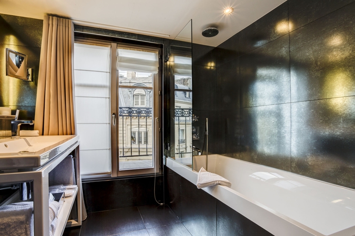 Imagen de la habitación del Hotel Le Pavillon Des Lettres. Foto 3