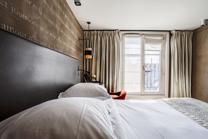 Imagen de la habitación del Hotel Le Pavillon Des Lettres. Foto 4