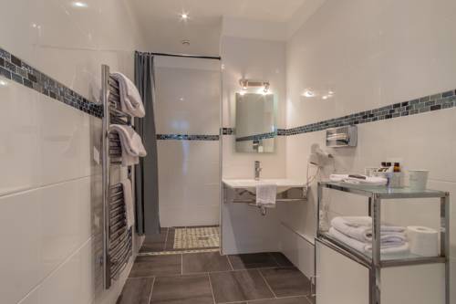 Imagen de la habitación del Hotel Le Pavillon Des Lys. Foto 7