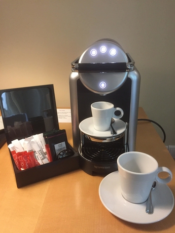 Imagen de la habitación del Hotel Le Pavillon, LA TOUR DE SALVAGNY. Foto 8