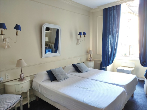 Imagen de la habitación del Hotel Le Pavillon Saint Martin. Foto 13