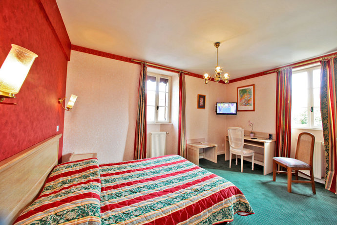 Imagen de la habitación del Hotel Le Périgord, Lalinde. Foto 13