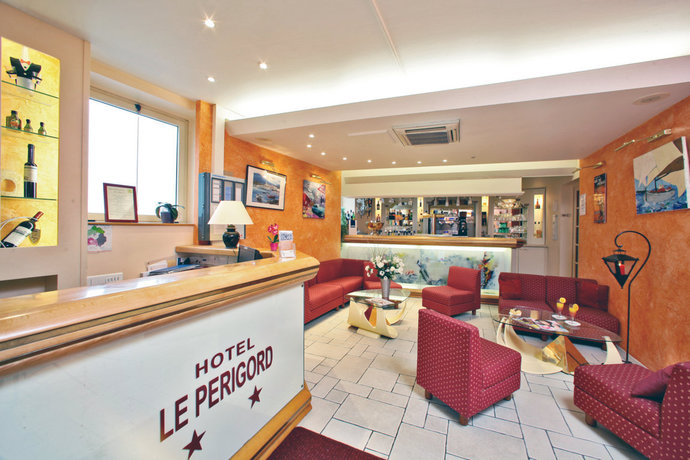 Imagen general del Hotel Le Périgord, Lalinde. Foto 1