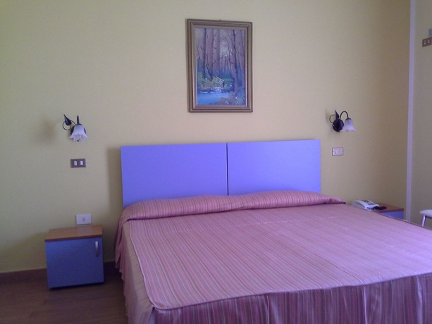 Imagen de la habitación del Hotel Le Pelagie. Foto 10