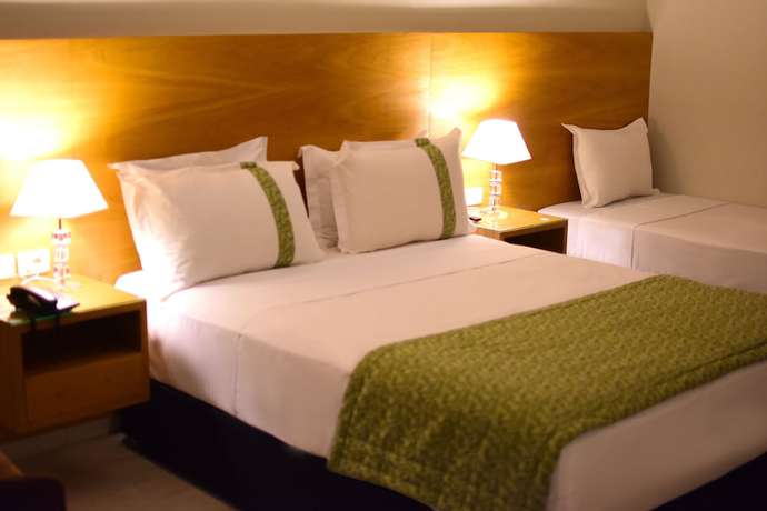 Imagen de la habitación del Hotel Le Pelican, Asunci&oacute;n. Foto 4