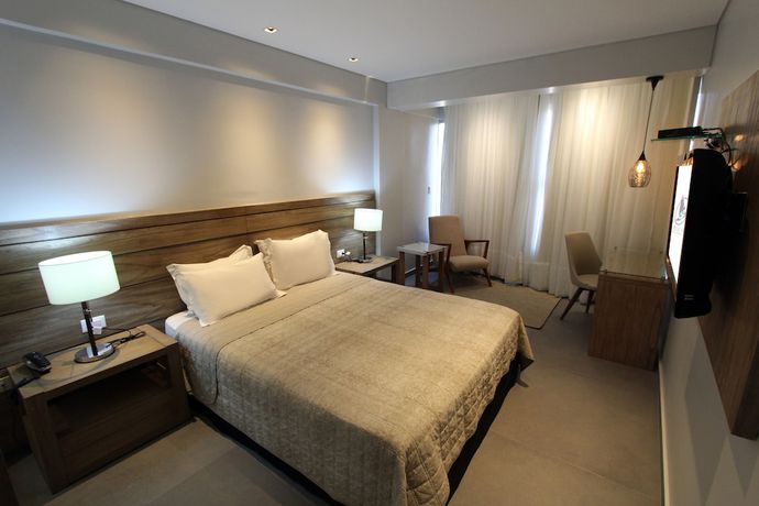Imagen de la habitación del Hotel Le Pelican, Asunci&oacute;n. Foto 8