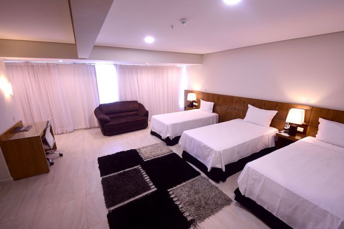 Imagen de la habitación del Hotel Le Pelican, Asunci&oacute;n. Foto 17