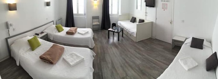 Imagen de la habitación del Hotel Le Petit, Biarritz. Foto 11