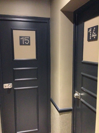 Imagen de los interiores del Hotel Le Petit Chomel. Foto 15