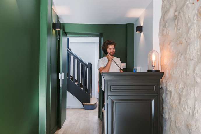 Imagen de los interiores del Hotel Le Petit Cosy. Foto 10