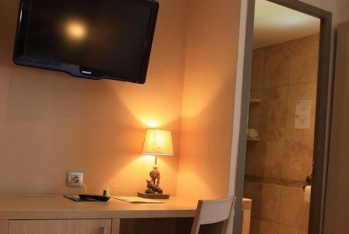 Imagen de la habitación del Hotel Le Petit Mas de Marie. Foto 18