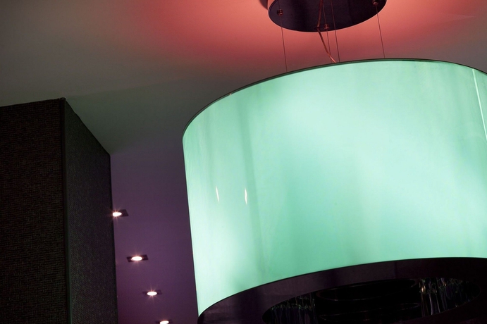 Imagen de los interiores del Hotel Le Petit Paris, París. Foto 16