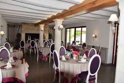 Imagen de la habitación del Hotel Le Petit Relais, Lacave. Foto 2