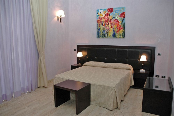 Imagen de la habitación del Hotel Le Petit, Roma. Foto 7