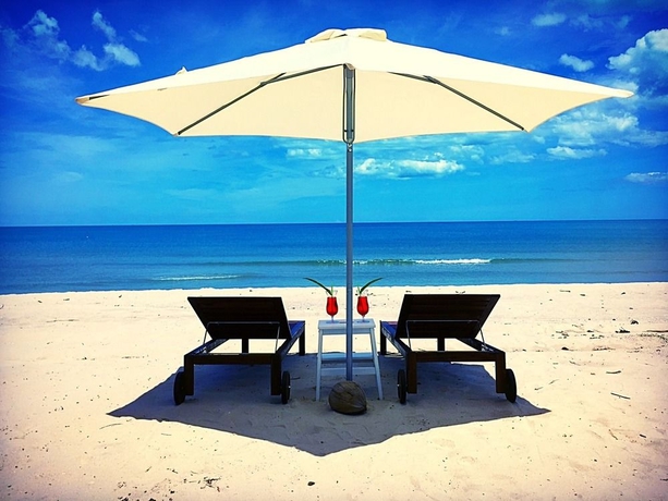 Imagen de los exteriores del Hotel Le Petit Saint Tropez. Foto 11