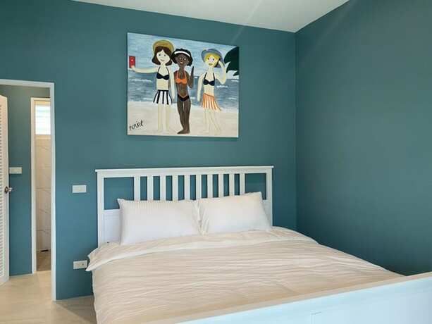 Imagen de la habitación del Hotel Le Petit Saint Tropez. Foto 12