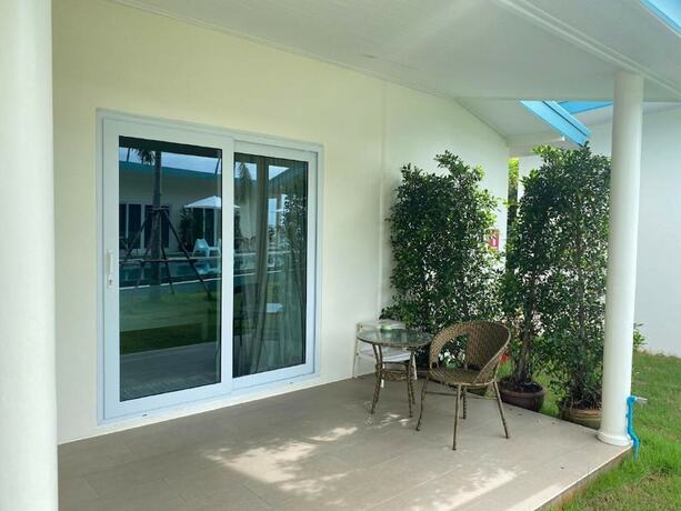 Imagen general del Hotel Le Petit Saint Tropez. Foto 5