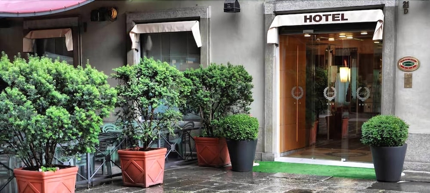 Imagen general del Hotel Le Petit, Turín. Foto 3