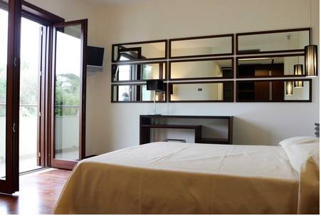 Imagen de la habitación del Hotel Le Piane. Foto 14